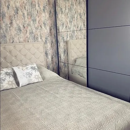아파트 Apartman S